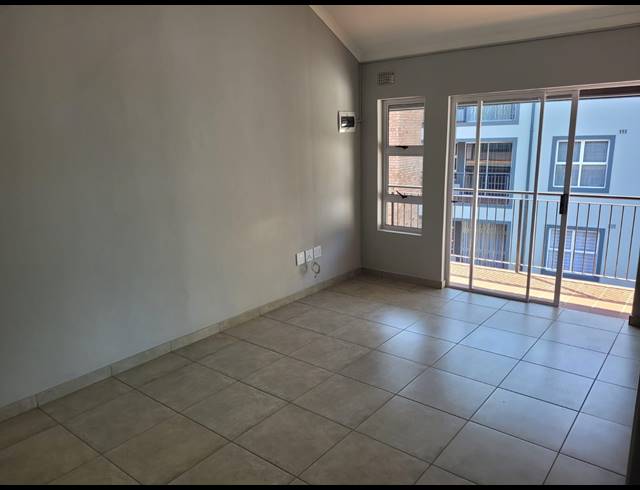 1.5 BEDROOM APARTMENT TO LET IN CHASEDENE
